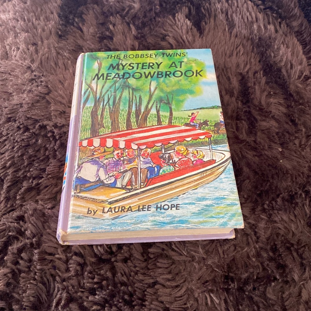 Vintage 1960’s The Bobbsey Twins’ Mystery At Meadowbrook #7